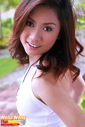 Mena Wong strips dungarees and spreads her pussy